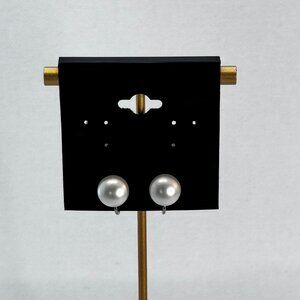 Richelieu Vintage Pearl clipon earrings